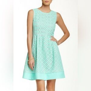 Eliza J Women’s Lace Fit & Flare Minty Sleeveless Dress‎ Size 8